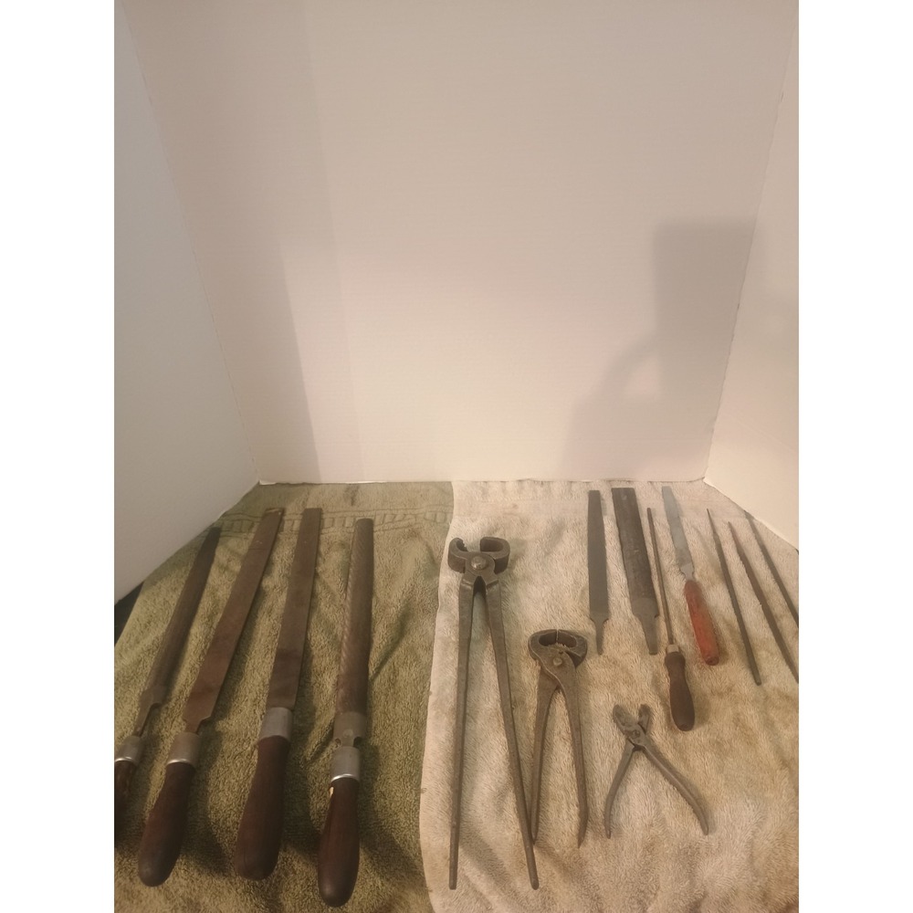 Vint Lot of Metal Hand Files/Knife Sharpener Some With Wooden Handles 14 PCs